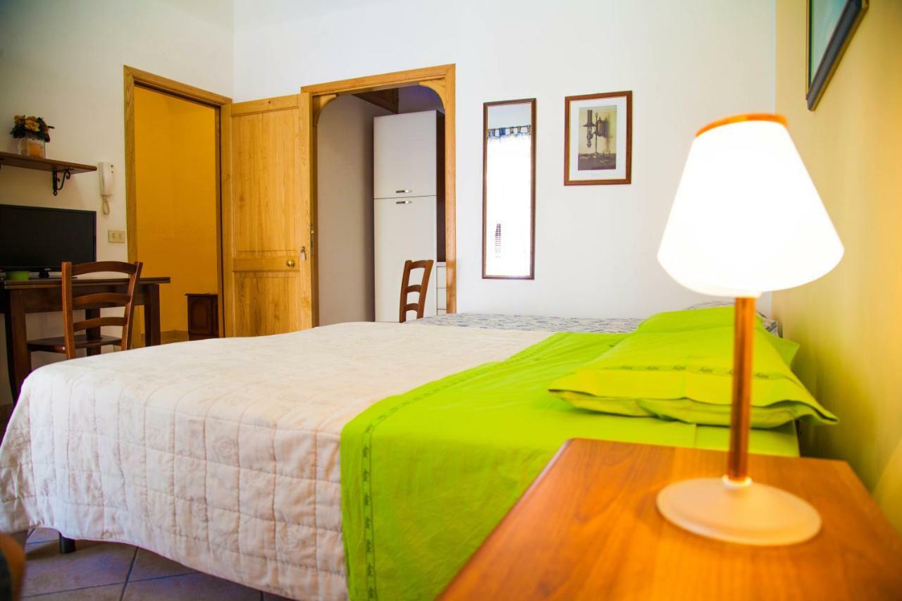 Bed & Breakfast Il Castellino Santo Stefano di Camastra Eksteriør billede